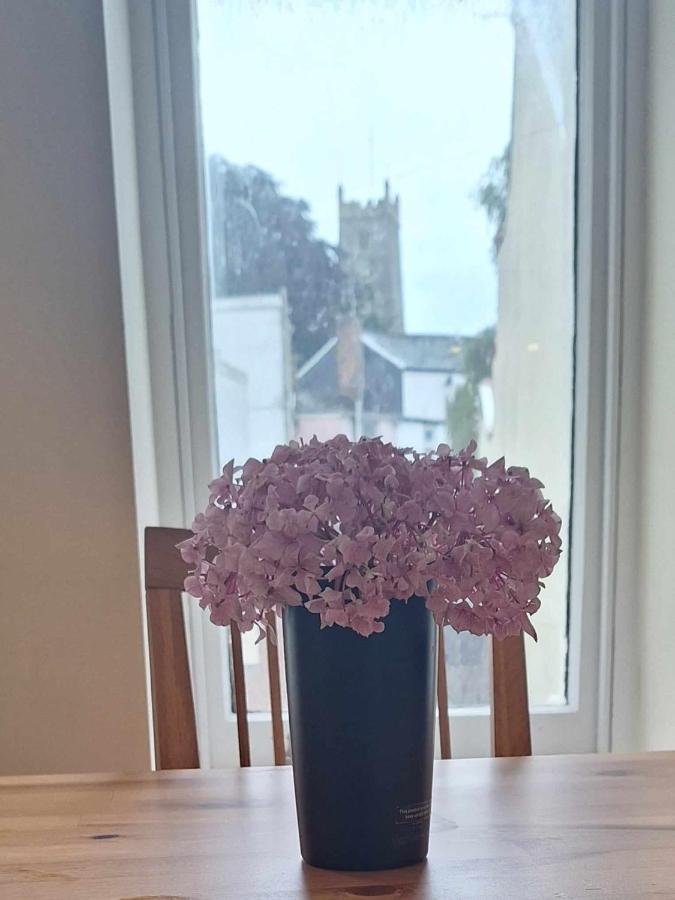 Lfracombe Holiday Apartment Close To Tunnels Beaches 일프러컴 외부 사진