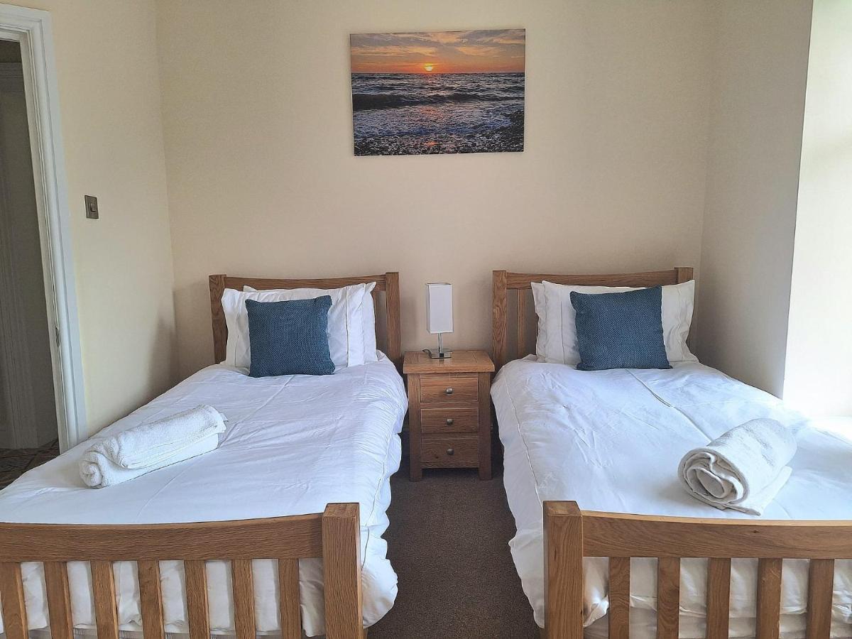 Lfracombe Holiday Apartment Close To Tunnels Beaches 일프러컴 외부 사진