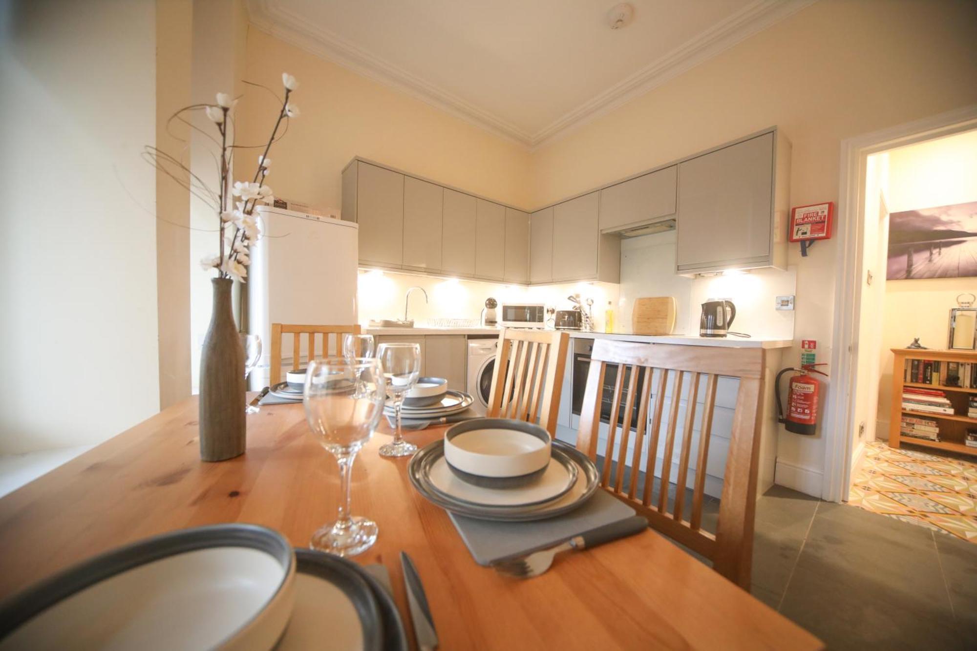 Lfracombe Holiday Apartment Close To Tunnels Beaches 일프러컴 외부 사진